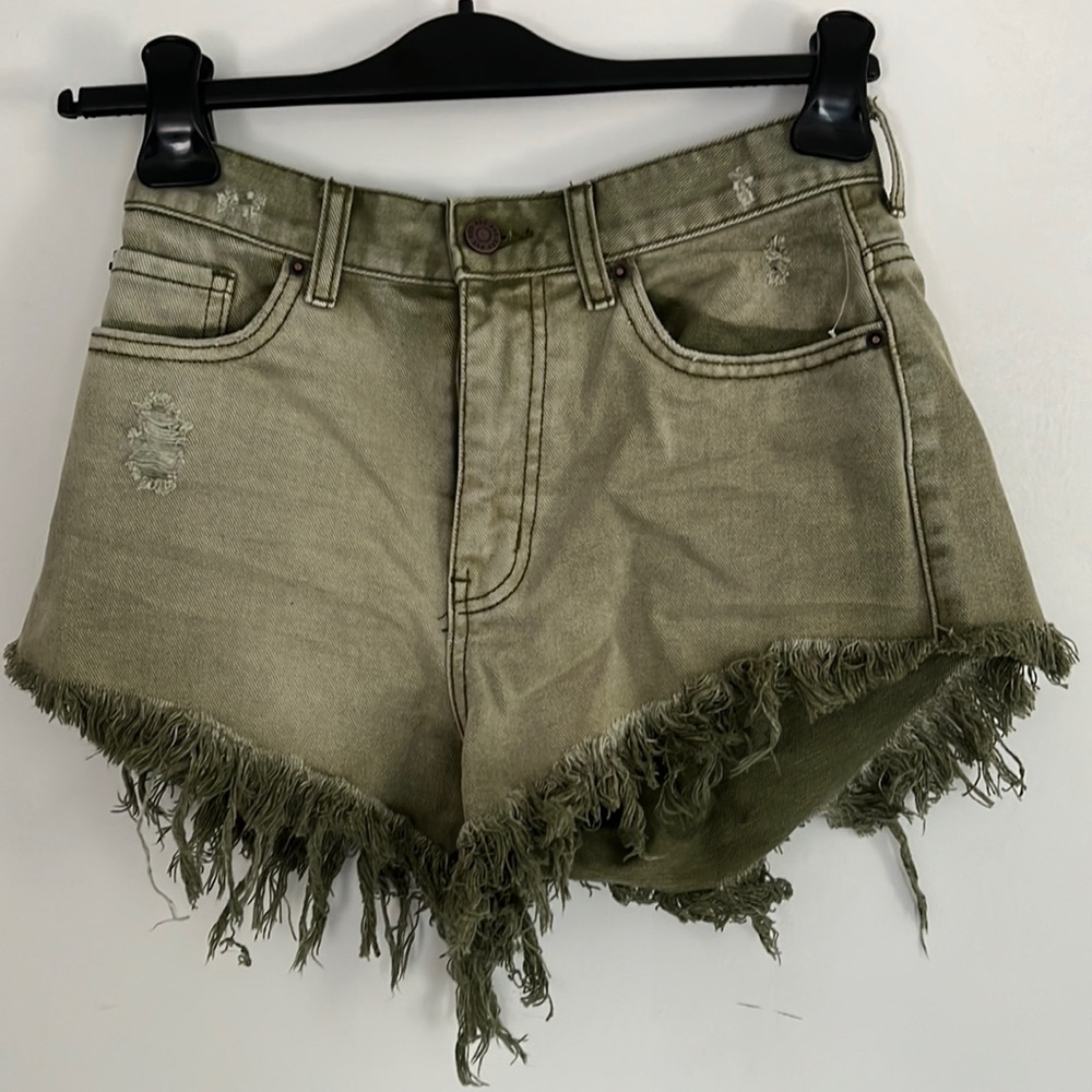 urban outfitters high rise cheeky short